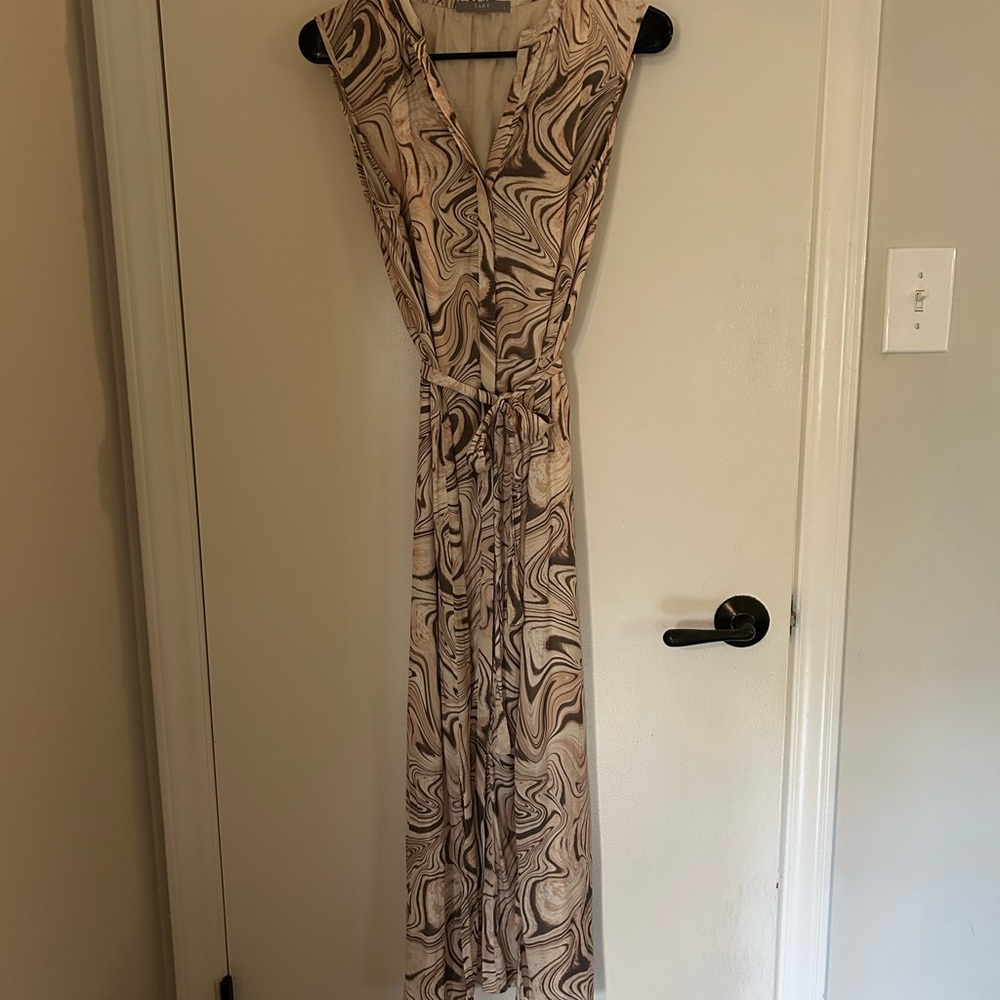 Tart Swirl Patterned Maxi Dress in Cream and Brown